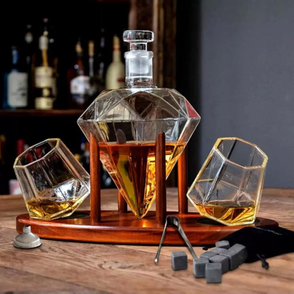 Dekantáló, 2 pohár és jégkockákból álló készlet "DELUXE DIAMOND"