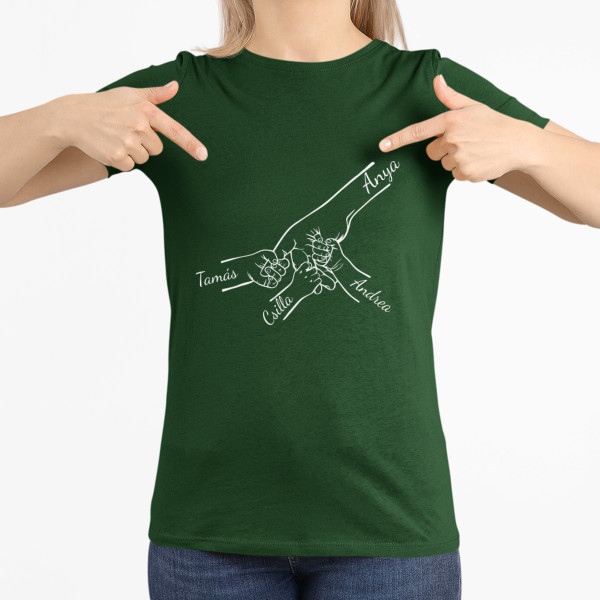 "Anya és gyermekei" feliratú női póló, kiválasztott gyermeknevekkel