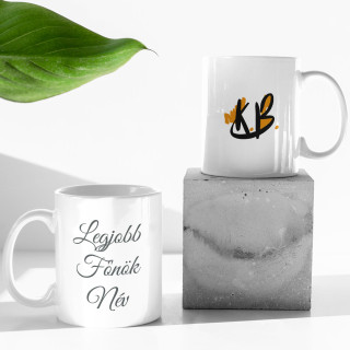 Bögre a cég logójával és a főnök nevével Bögre a cég logójával és a főnök nevével