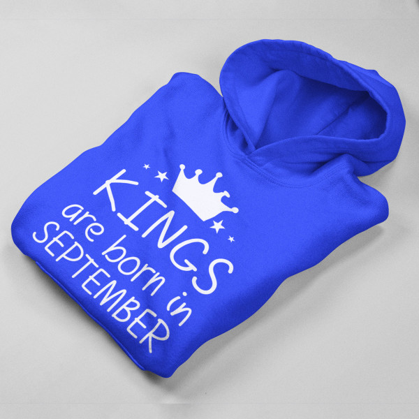 Pulóver "Kings are born" a kiválasztott hónappal Pulóver "Kings are born" a kiválasztott hónappal