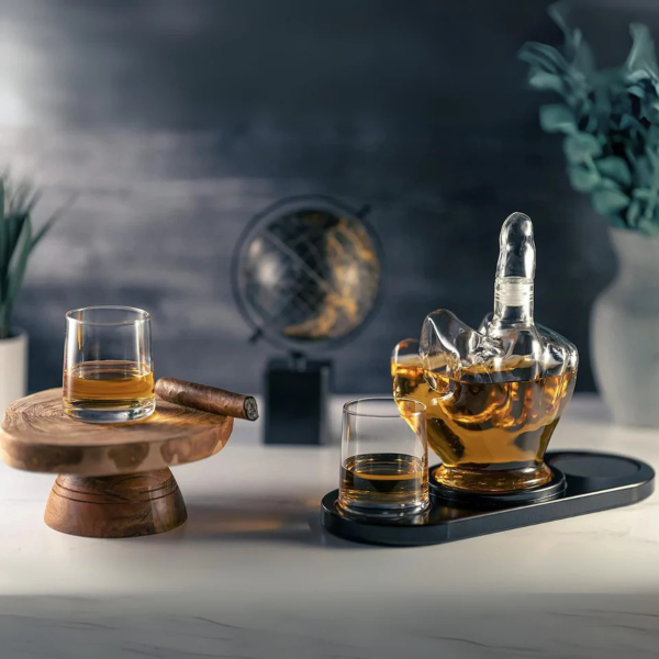 Kancsó és 2 pohár szett "Középső ujj"