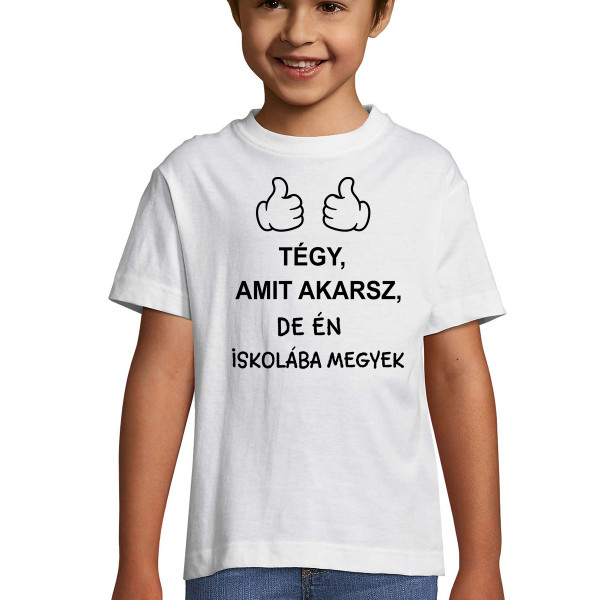Gyerek póló "Iskolába megyek"