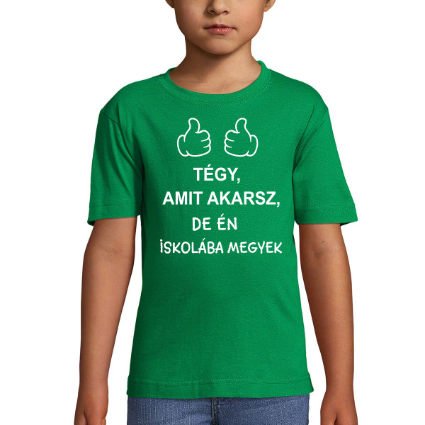 Gyerek póló "Iskolába megyek"
