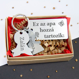 Kulcstartó "Ez az apa hozzá tartozik:" a kiválasztott nevekkel