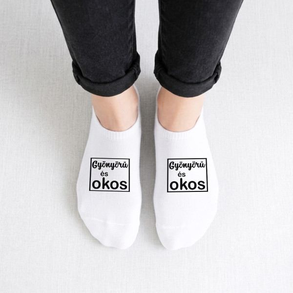 Női bokazokni: "Gyönyörű és okos"