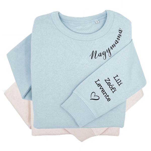 UNISEX pasztellszínű „Sully” pulóver "Nagymama" a gyermekek nevével a kabátujjon UNISEX pasztellszínű „Sully” pulóver "Nagymama" a gyermekek nevével a kabátujjon