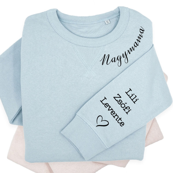 UNISEX pasztellszínű „Sully” pulóver "Nagymama" a gyermekek nevével a kabátujjon UNISEX pasztellszínű „Sully” pulóver "Nagymama" a gyermekek nevével a kabátujjon