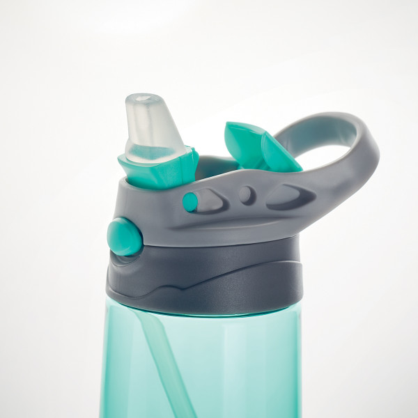 Gyerekek számára készült színes vízpalack a választott névvel (450ml)