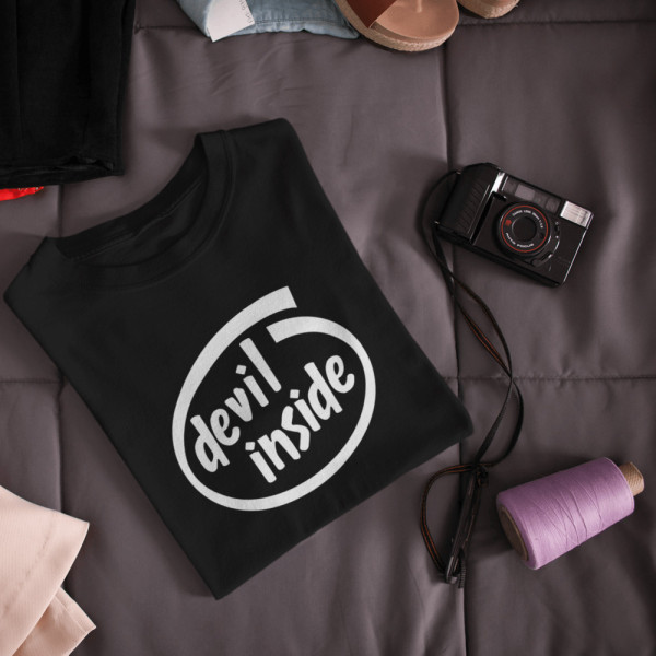 Női póló "Devil Inside"